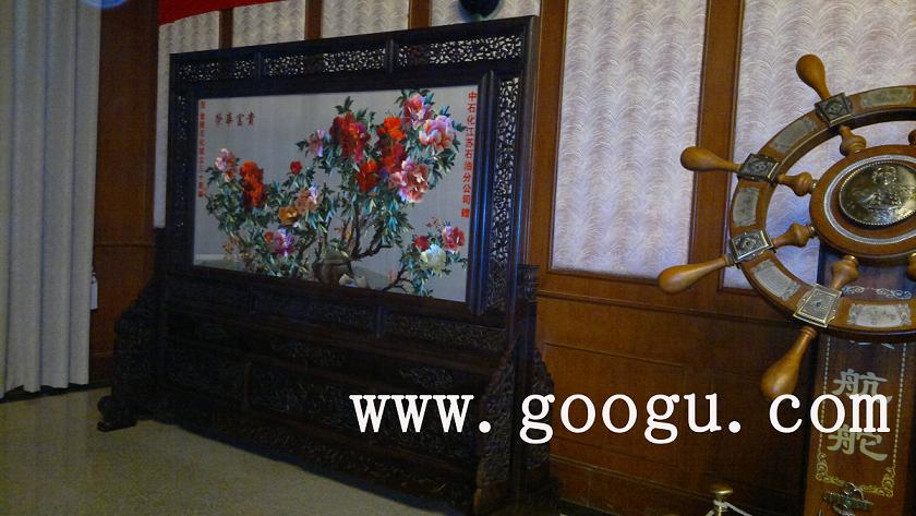 中石化會議刺繡擺件，中石油公司贈 嬌古蘇繡禮品